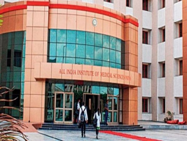 क्या बढ़ते कोरोना संक्रमण बीच हड़ताल पर चले जाएंगे पटना AIIMS के रेजिडेंट डॉक्टर?