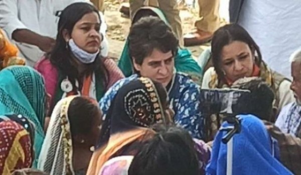 प्रियंका गांधी ने कहा- उत्तर प्रदेश की सरकार खनन माफिया के लिए चलाई जा रही