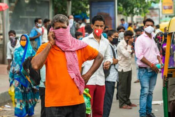कोविड ने बिगाड़े हालात, केंद्र ने कहा- अगले चार हफ्ते अहम, इन राज्यों में नाइट कर्फ्यू