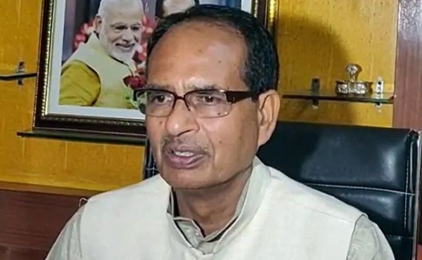 मध्यप्रदेश/ मुख्यमंत्री ने दिया वार्षिक वेतन वृद्धि को लेकर चिंतित न होने का आश्वासन