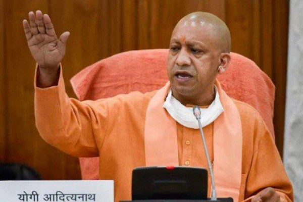 बेकाबू कोरोना: सीएम योगी का पूर्ण लॉकडाउन से इनकार,