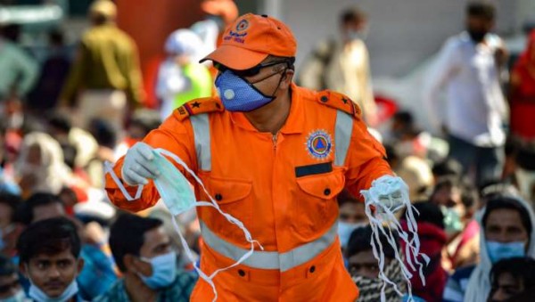 कोरोना: देश में मामले दोगुने होने की दर सुधरकर करीब 12 दिन