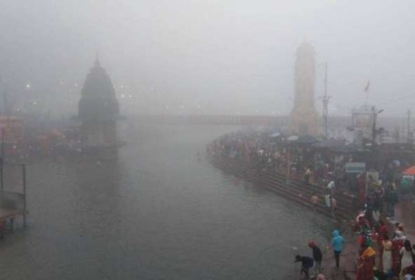 हरिद्वार: मकर संक्रांति स्नान जारी, चप्पे चप्पे पर पुलिस