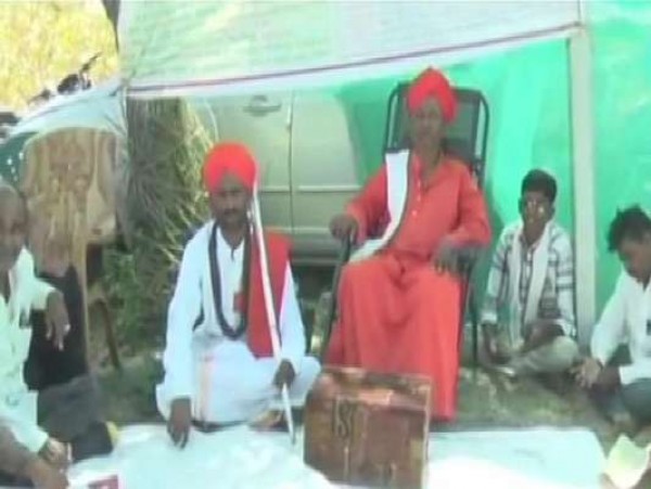 मुस्लिम बनेगा मठ का मुख्य पुरोहित, टूटेगी सदियों पुरानी परंपरा