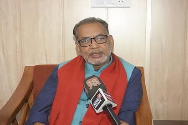 राधामोहन सिंह बोले- पीएम मोदी के लिए देवता हैं किसान