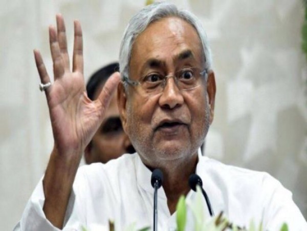 अधिकारियों पर कार्रवाई की मांग कर रहे विपक्ष को CM नीतीश ने दिया जवाब