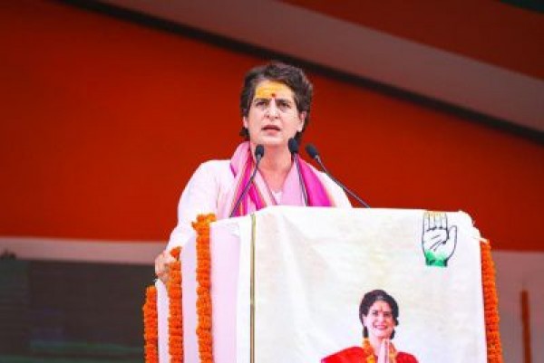 उत्तर प्रदेश में प्रियंका गांधी ने किया चुनावी प्रचार का शंखनाद, बीजेपी पर बोला हमला