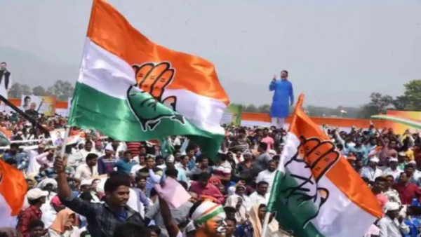 पुस्तक में दावा, अयोध्या आंदोलन का समर्थन करने वाली पहली पार्टी थी कांग्रेस