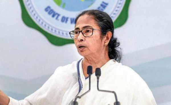 चीन के मुद्दे पर भड़कीं ममता बनर्जी, मोदी सरकार को दी ये नसीहत