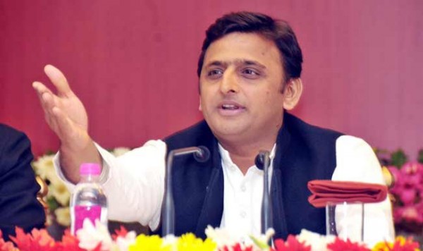 भाजपा सरकार किसानों के साथ सिर्फ छलावा करती आई हैं: अखिलेश