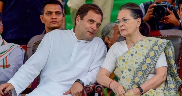 पेट्रोल-डीजल की कीमतें कम करने सोनिया ने लिखा मोदी को पत्र