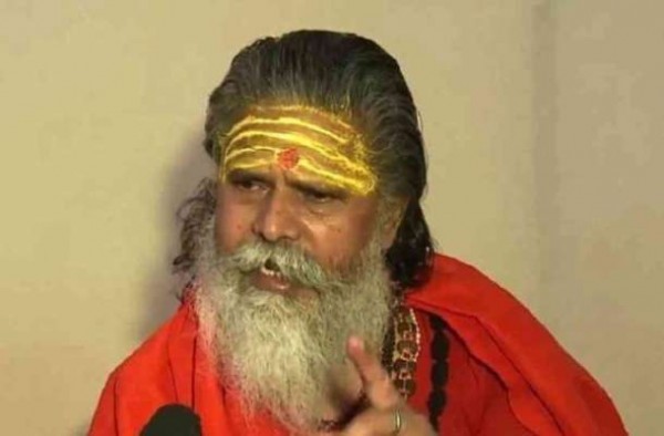 मां गंगा की कृपा से कोरोना वायरस से सुरक्षित रहेगा देश: नरेन्द्र गिरी