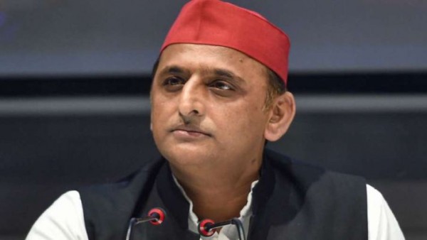 देश की संपत्ति को निजी हाथों में सौंपने की साजिश में जुटी है BJP: अखिलेश यादव