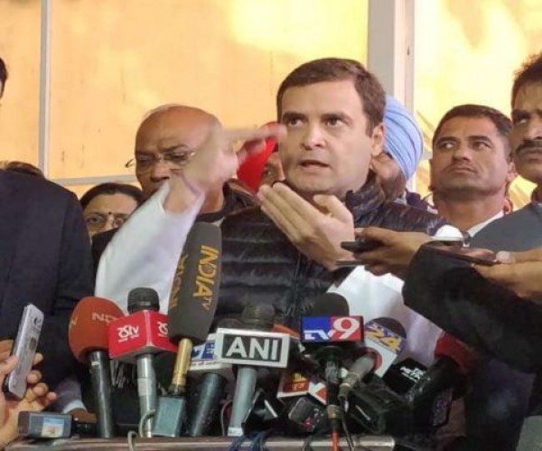 विपक्ष ने सरकार पर बोला हमला, कहा- महापंचायत से कृषि कानून विरोधी आंदोलन को मिली नई ताकत