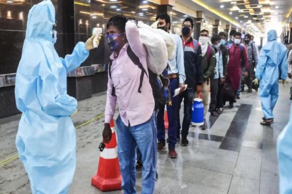 कोरोना रिपोर्ट निगेटिव नहीं दिखाई तो अब इन राज्यों में नहीं होगी एंट्री