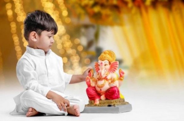 गणेश चतुर्थी: अपने बच्‍चे को सिखाएं गणेश जी के ये गुण, बनेगा समझदार