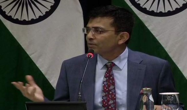 भारत ने किया स्पष्ट, कश्मीर मामले पर किसी तीसरे पक्ष की जरूरत नहीं