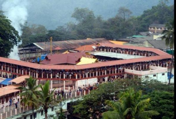 सबरीमला मंदिर में महिलाओं के प्रवेश के मुद्दे पर चर्चा नहीं : उच्चतम न्यायालय