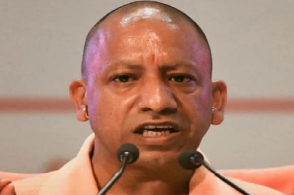 सीएम योगी का बड़ा ऐलान, UP में 1 जून से सभी जिलों में होगा 18+ वैक्सीनेशन