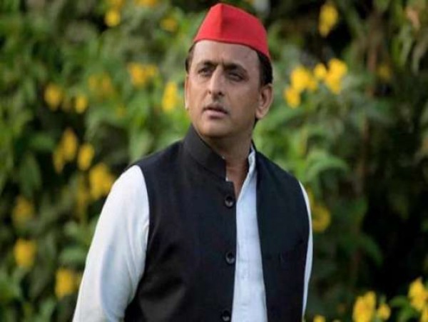 देश में कोरोना को लेकर व्याप्त असमंजस की स्थिति को सरकार करें स्पष्ट- अखिलेश