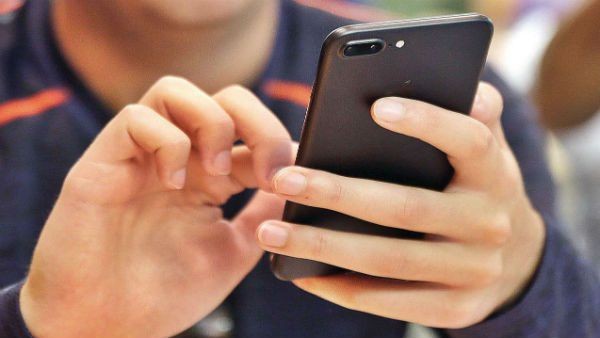 कोरोना के दौरान 25% बढ़ा स्मार्टफोन का इस्तेमाल