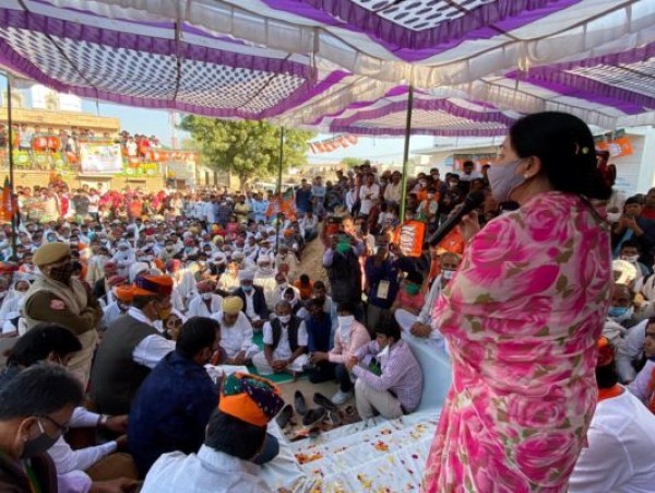 अपने कर्मों के कारण कांग्रेस अब बैनर-पोस्टर में सिमट जाएगी : सांसद दीया कुमारी