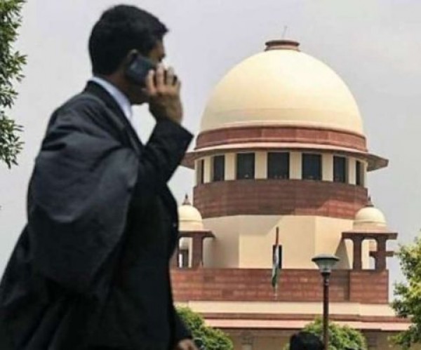 न्यायपालिका में आमबोलचाल की भाषा के इस्‍तेमाल को लेकर सुप्रीम कोर्ट में याचिका