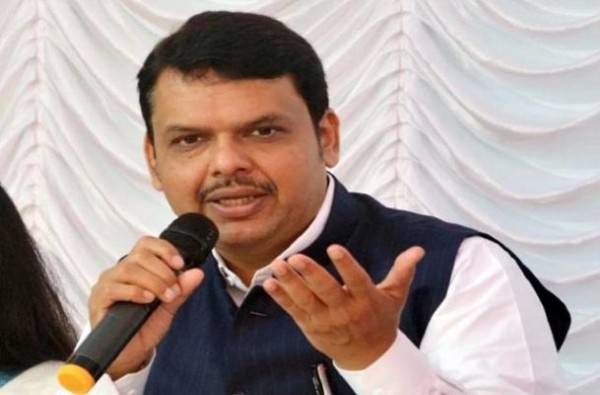 उद्धव सरकार पर भड़के फडणवीस, बोले- हिन्दू समाज का अपमान बर्दाश्त नहीं