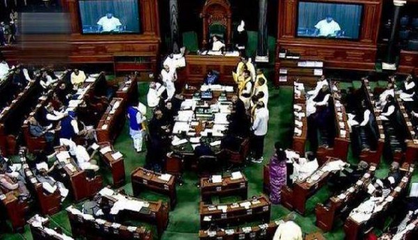 कोरोना का खौफ, इस सांसद ने की संसद सत्र स्थगित करने की मांग