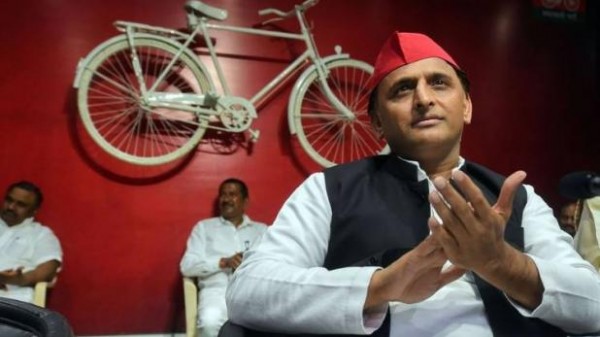 CAA विरोधियों की फोटो हटाने वाले HC का आदेश संविधान की जीत: अखिलेश