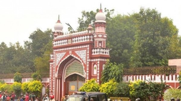 अलीगढ़ मुस्लिम यूनिवर्सिटी की छुट्टी बढ़ाई गई, 6 जनवरी को नहीं खुलेगी