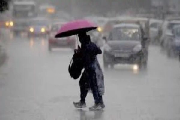 मौसम विभाग की चेतावनी, सर्दी से कांपा उत्तर भारत, इन इलाकों में होगी मूसलाधार बारिश