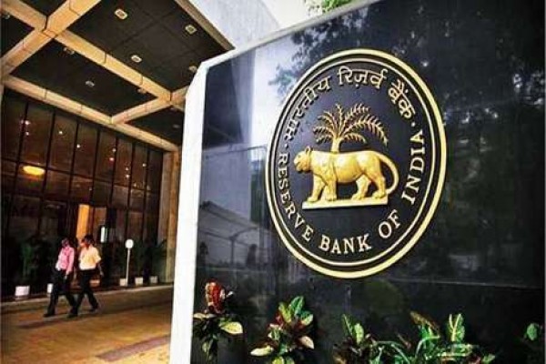 कोरोना लाया दुनिया की सबसे बड़ी मंदी! RBI गवर्नर ने कहा-बच सकता है भारत अगर...