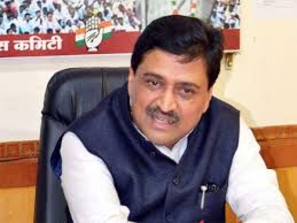 जो पार्टी यूपीए का हिस्सा नहीं है, उसे कांग्रेस को सलाह नहीं देनी चाहिए.:अशोक चव्हाण
