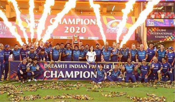 मुंबई इंडियंस को मिली 20 करोड़ की पुरस्कार राशि
