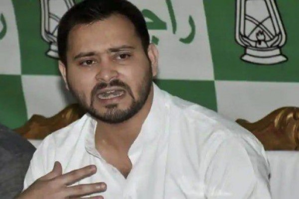 नीतीश ने विकास के नाम पर बिहार के लोगों को ठगा: तेजस्वी यादव