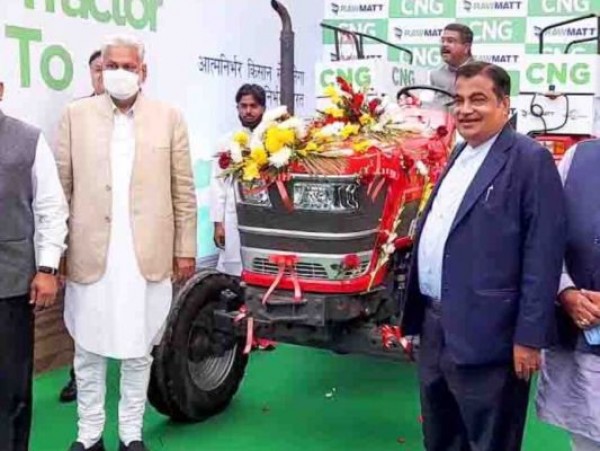 अब CNG से भी चलेंगे ट्रैक्टर, सेंट्रल मोटर व्हीकल रुल्स में बदलाव, किसानों को होगी बचत