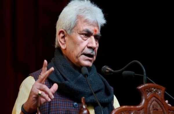 मनोज सिन्हा ने कहा, नई औद्योगिक नीति से बदलेगी जम्मू-कश्मीर की तकदीर