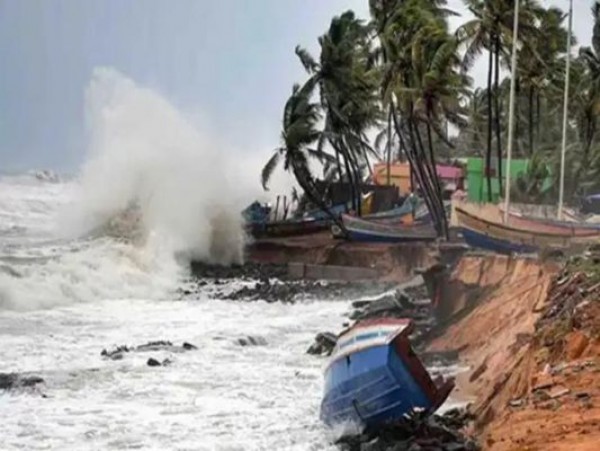 Cyclone Yaas: बंगाल-ओडिशा के कई इलाकों में बारिश जारी, बिहार-झारखंड में भी अलर्ट