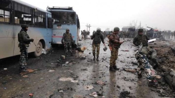 पुलवामा हमला: NIA ने समय पर दायर नहीं की चार्जशीट, अभियुक्त को मिली ज़मानत
