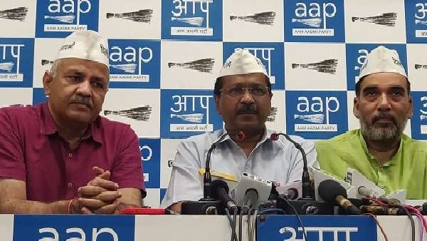 AAP में टिकट बंटवारे पर घमासान, एक और दिग्गज नेता ने किया पार्टी छोड़ने का ऐलान