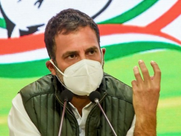 कांग्रेस सोशल मीडिया पर और बढ़ाएगी पैठ