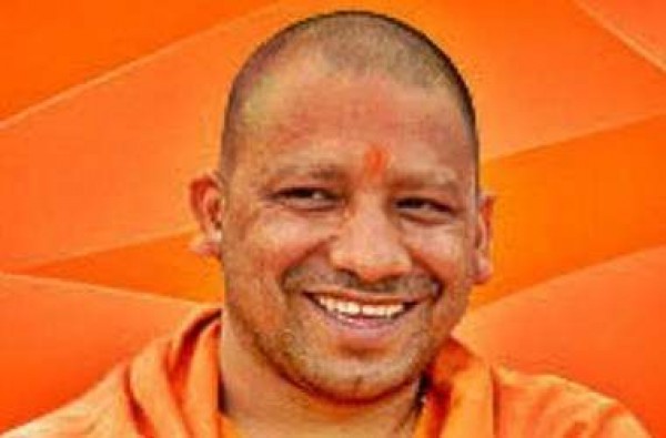 बुंदेलखंड में बनने वाली तोप दुश्मनों की छाती पर गरजेगी : योगी