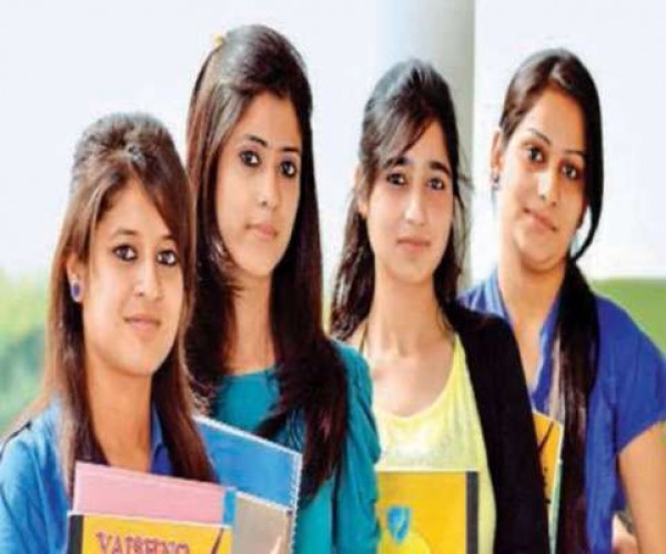  अब कोई भी संस्थान लॉकडाउन के दौरान छात्रों से नहीं मांगेगा फीस