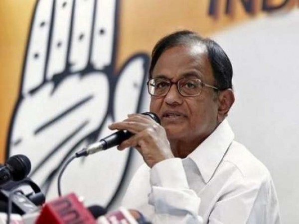 सरकार को उच्चतम न्यायालय का फैसला आने तक CAA को रोक देना चाहिए: चिदंबरम