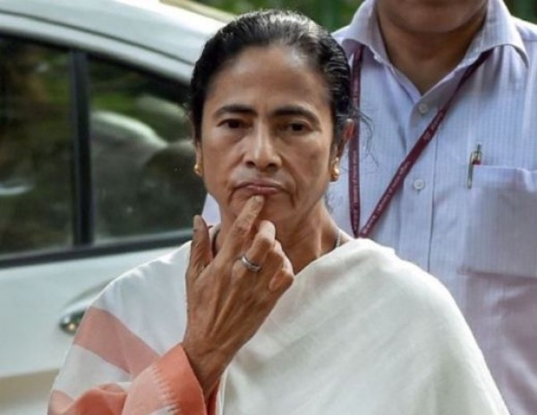 कैबिनेट की बैठक में गैरहाज़िर रहे TMC नेता राजीव बनर्जी समेत चार मंत्री