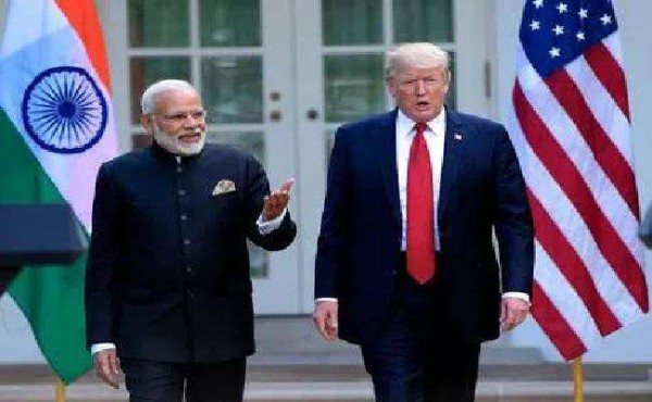 डोनाल्ड ट्रंप की भारत यात्रा क्यों है खास, दुनिया के सबसे बड़े स्टेडियम का करेंगे उद्धाटन