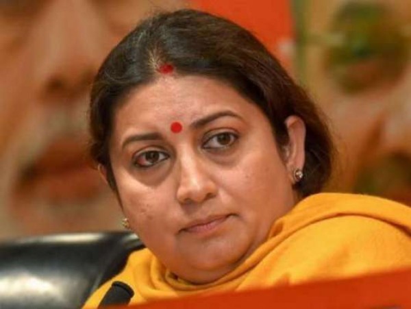 केंद्रीय मंत्री स्मृति ईरानी ने गांधी पर कसा तंज, कांग्रेस के अध्यक्ष पद को लेकर कही ये बात