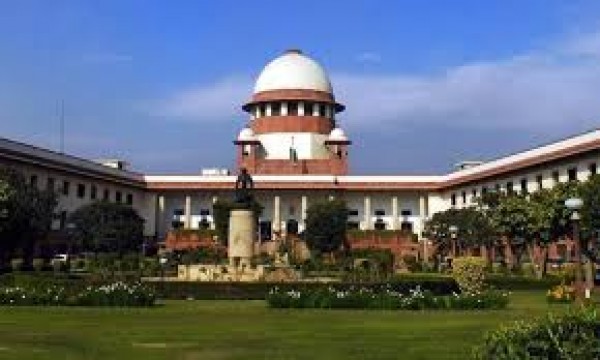 सुप्रीम कोर्ट का बड़ा फैसला, पहली बार होली की छुट्टियों के दौरान काम करेगी अवकाश पीठ
