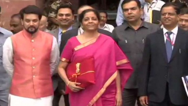 बजट 2020: इस बार एक दशक का सबसे चुनौतीपूर्ण होगा बजट
